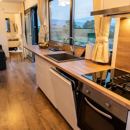 Villa Homerevolution Marikosztenovo