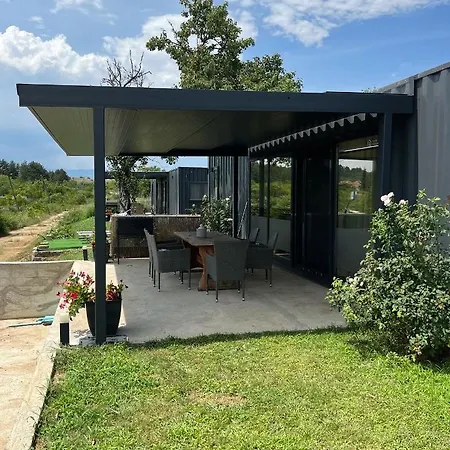 Homerevolution Villa Marikosztenovo