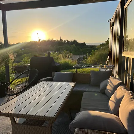 Villa Homerevolution Marikosztenovo