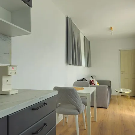 Homerevolution Villa *